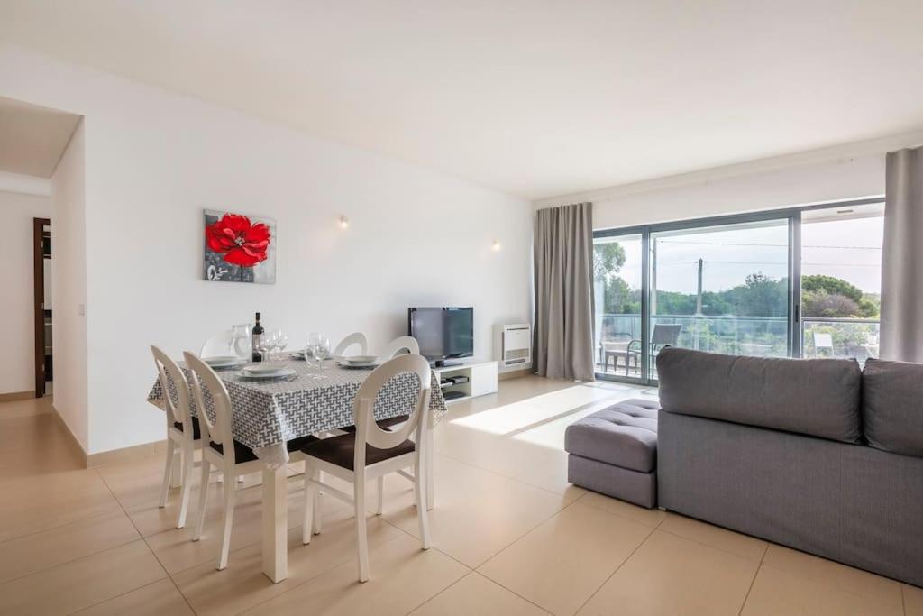 Cavalo Preto Premium Stays Quarteira Bagian luar foto