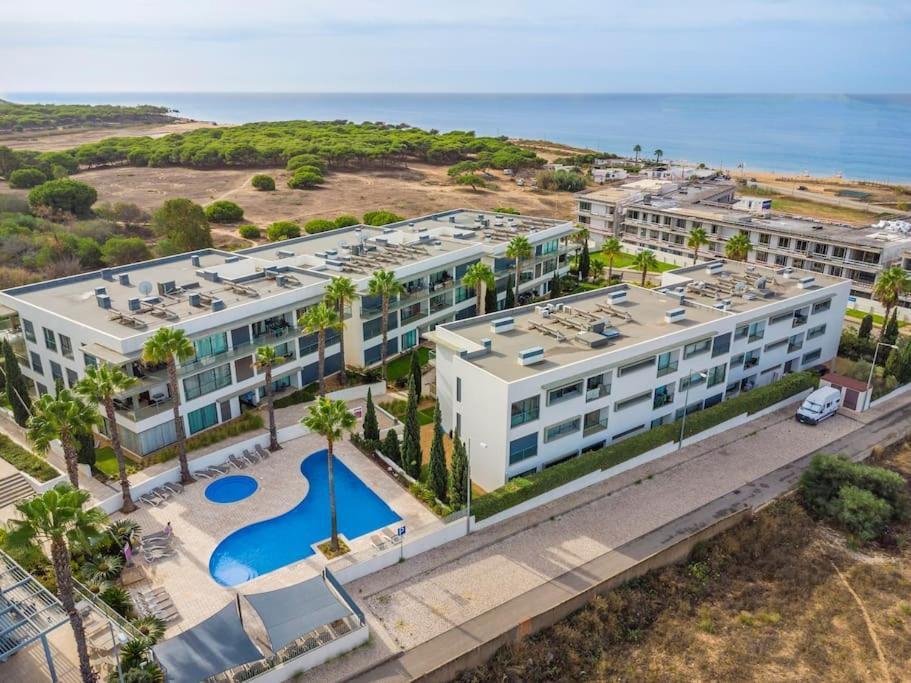 Cavalo Preto Premium Stays Quarteira Bagian luar foto